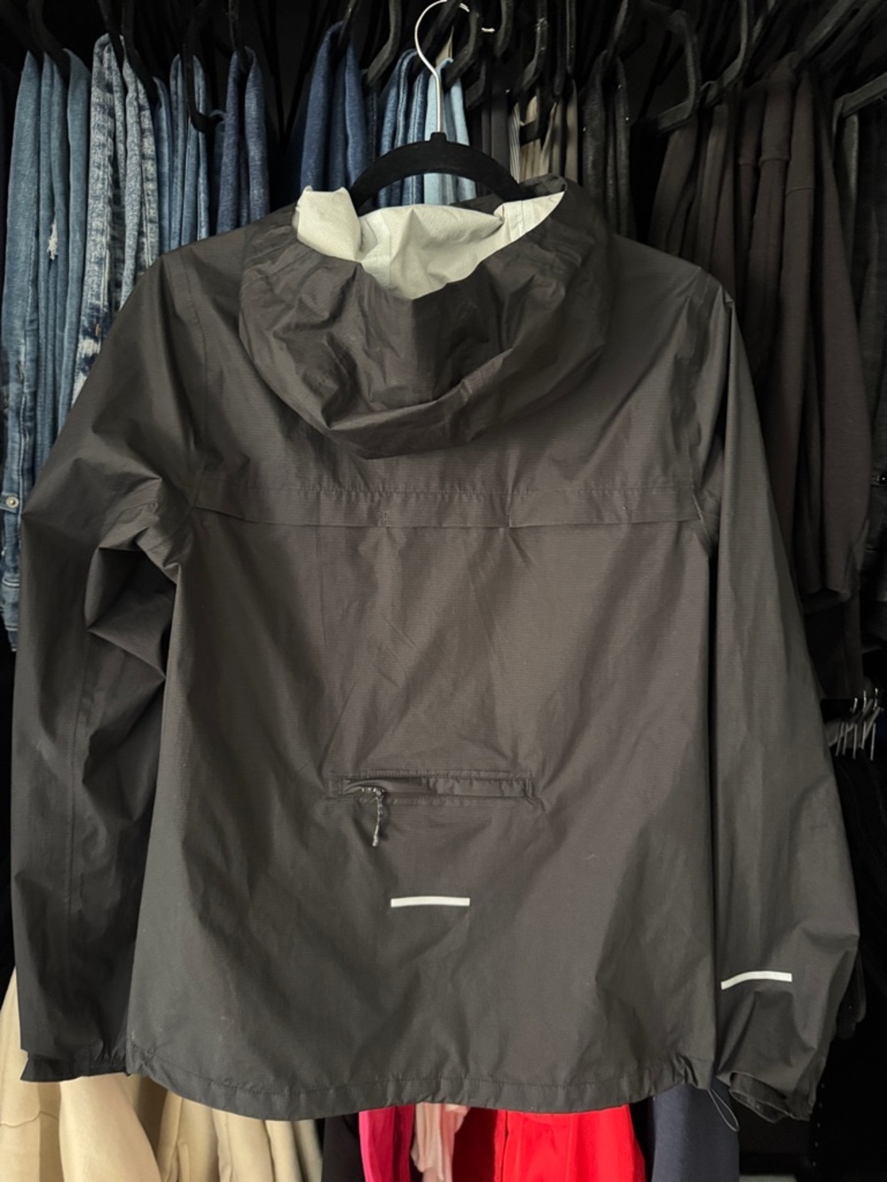 The North Face Women's Black Hooded Utility Jacket - Picture 6 of 7
